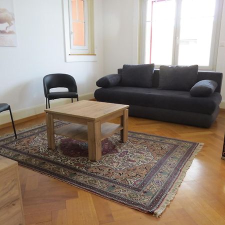 Appartement Chez Carole à Neuchâtel Extérieur photo